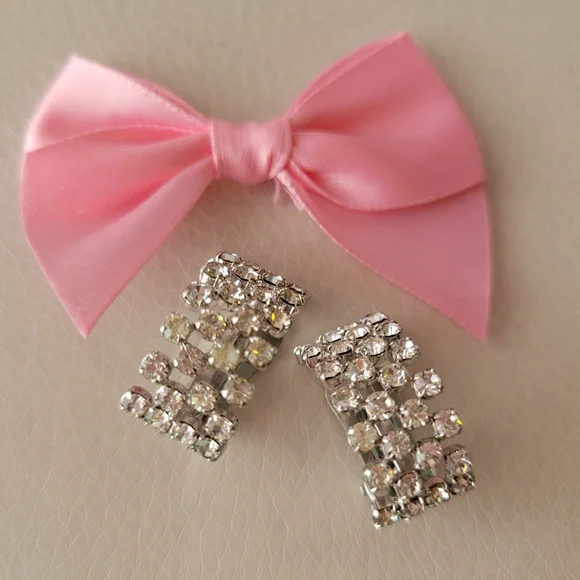 Western Germany Rhinestone Clip On Vintage Earrings ~ Costume Jewelry ~ Sparkle! - Picture 3 of 16